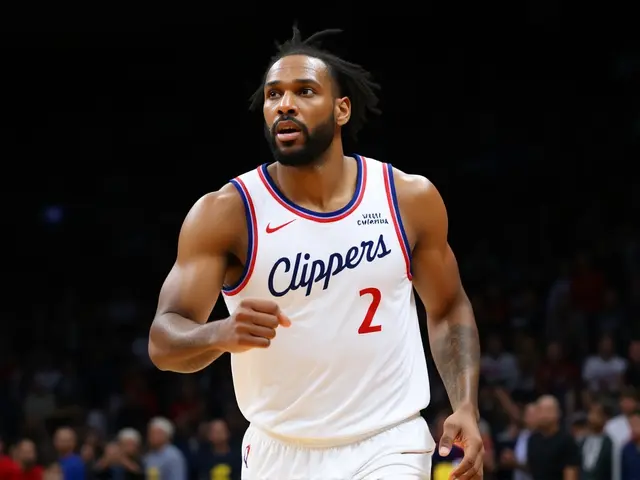 Kawhi Leonard decide com triplos e Clippers vencem Rockets no sufoco